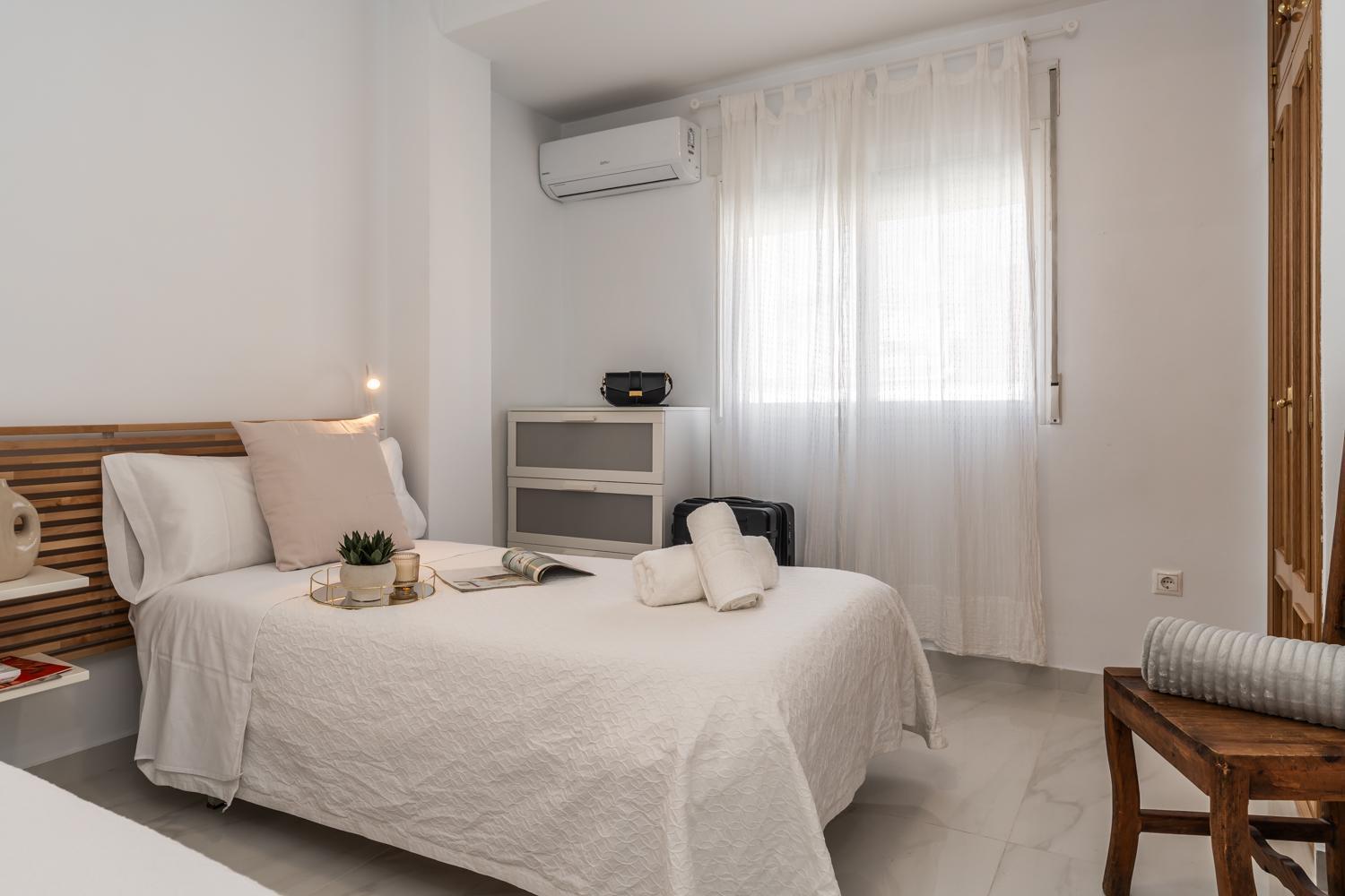 Tuguest Alhamar Apartment Granada Bagian luar foto