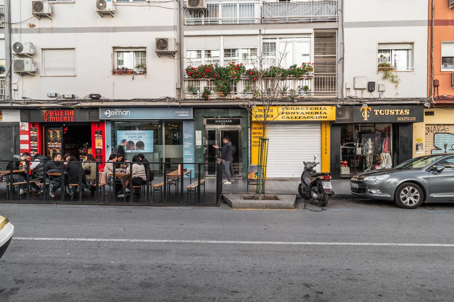 Tuguest Alhamar Apartment Granada Bagian luar foto